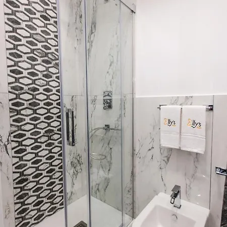 Bed and breakfast Elly's 4*